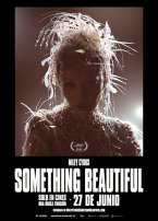 Miley Cyrus: Something Beautiful (V.O.S.E.)